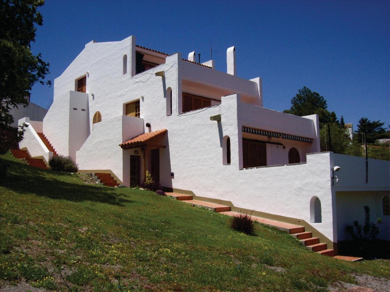 Departamentos Carlos Paz Bajada Al Lago Villa Carlos Paz Exterior photo