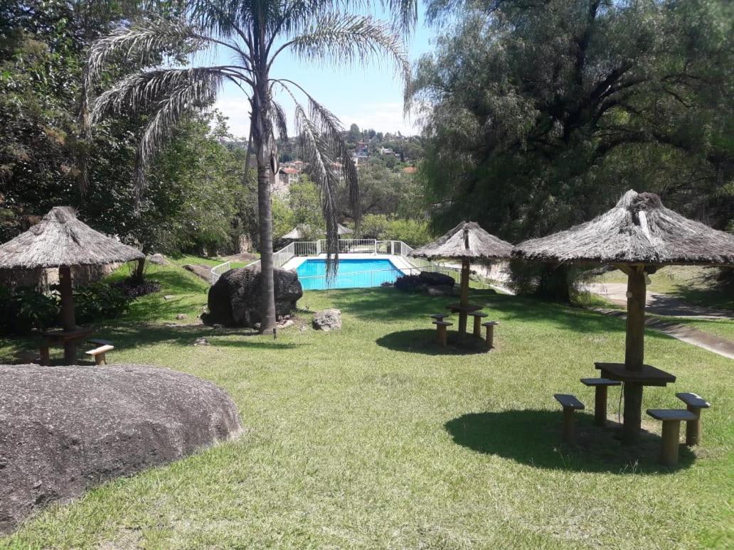 Departamentos Carlos Paz Bajada Al Lago Villa Carlos Paz Exterior photo